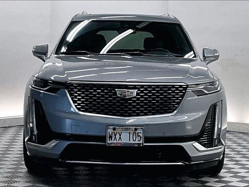Used 2024 Cadillac XT6 Premium Luxury FWD image 2