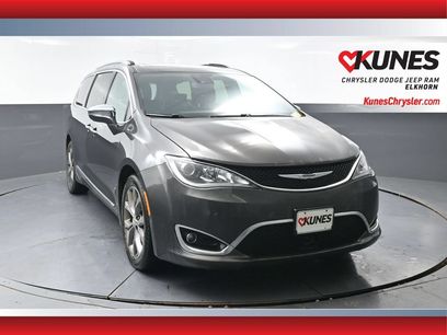Used 2019 Chrysler Pacifica Limited