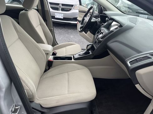 Used 2016 Ford Focus Electric Hatchback image 14