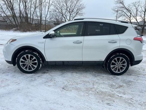 Used 2017 Toyota RAV4 Limited w/ Advanced Technology Package image 2