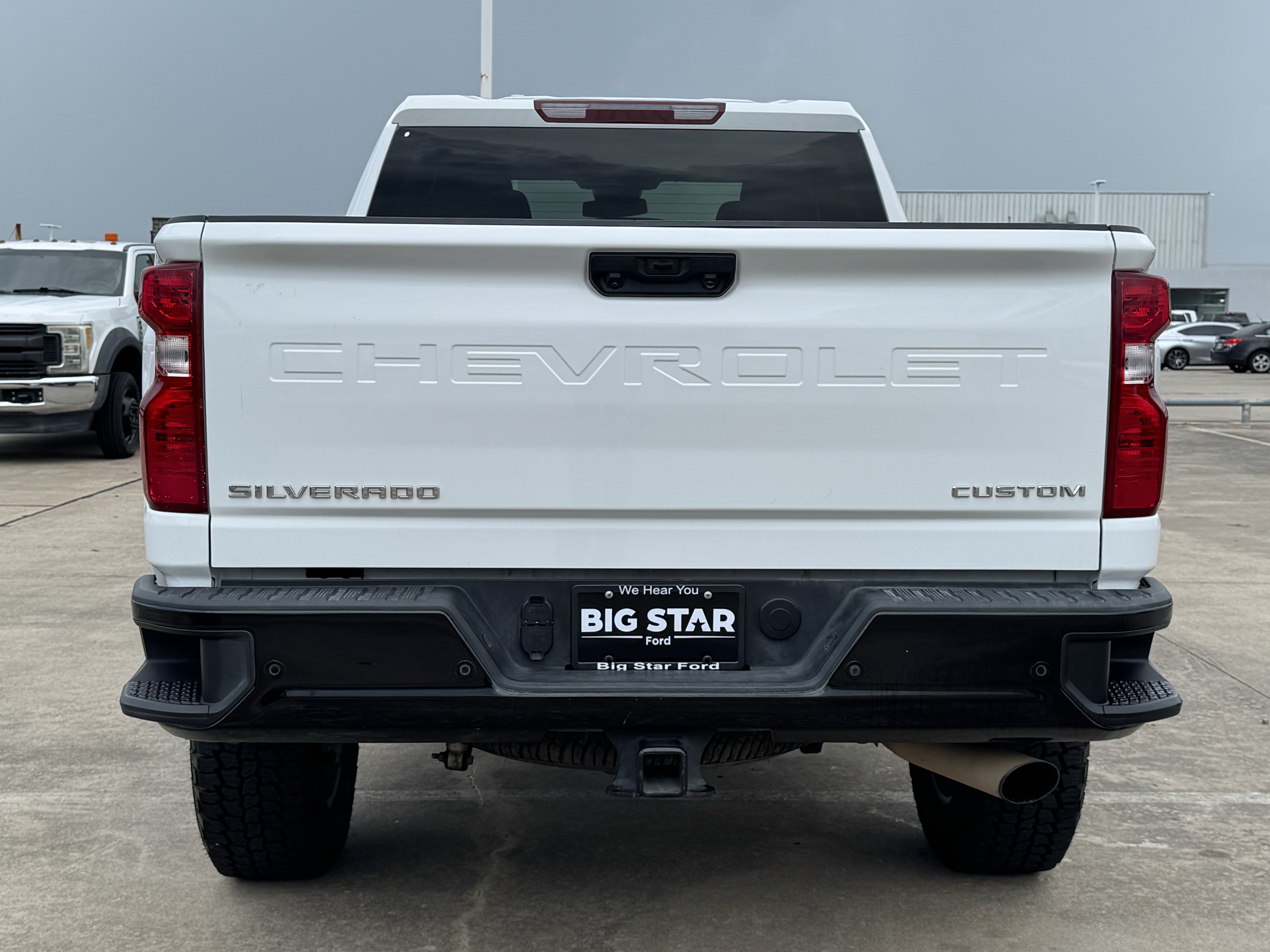 Used 2025 Chevrolet Silverado 2500 Custom w/ Custom Value Package AWD/4WD image 9