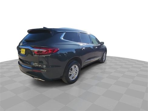 Used 2021 Buick Enclave Essence w/ Sound and Sites Package image 8