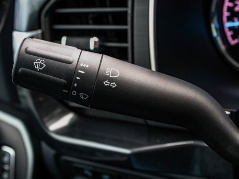 Used 2022 Ford F150 XLT w/ Equipment Group 302A High image 24