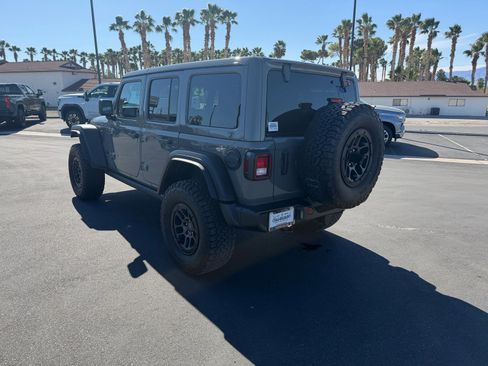 Used 2023 Jeep Wrangler Unlimited Sport image 5