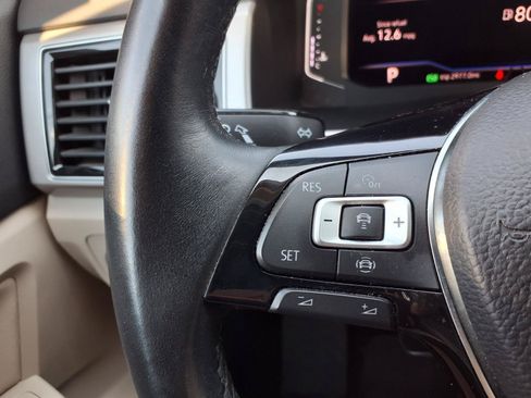 Used 2019 Volkswagen Atlas SEL Premium AWD/4WD image 17