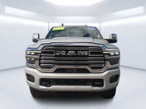 Used 2026 RAM 2500 Laramie AWD/4WD image 8