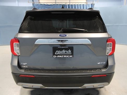 Used 2023 Ford Explorer XLT w/ Equipment Group 202A image 31