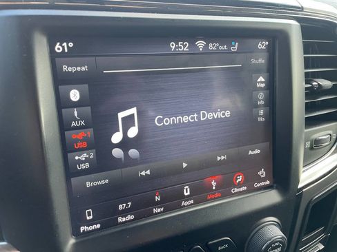 Used 2018 RAM 2500 Laramie w/ Sport Appearance Group image 38