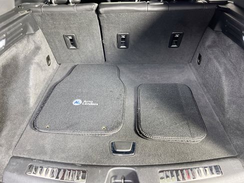 Used 2019 Cadillac XT4 Premium Luxury w/ Technology Package image 22