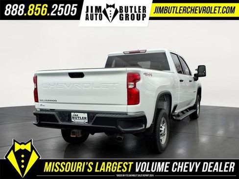 Used 2020 Chevrolet Silverado 2500 W/T w/ WT Convenience Package image 4
