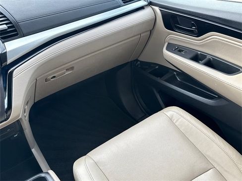 Used 2019 Honda Odyssey Elite image 15