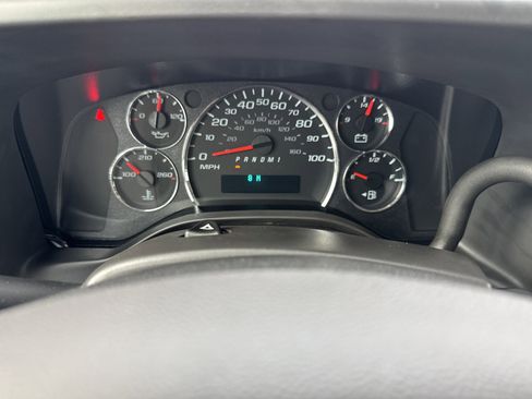 New 2025 GMC Savana 2500 w/ Driver Convenience Package image 20