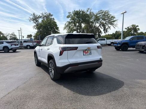 New 2026 Chevrolet Equinox LT w/ Safety and Technology Package FWD image 9
