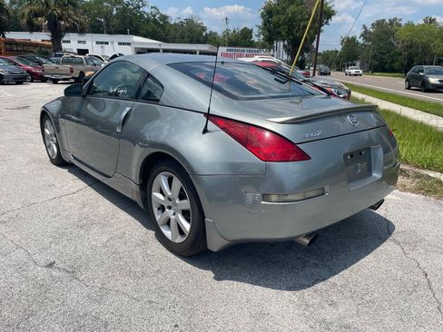 Used 2004 Nissan 350Z Enthusiast w/ Aerodynamics Pkg RWD image 7