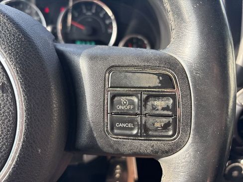 Used 2013 Jeep Wrangler Sport image 14