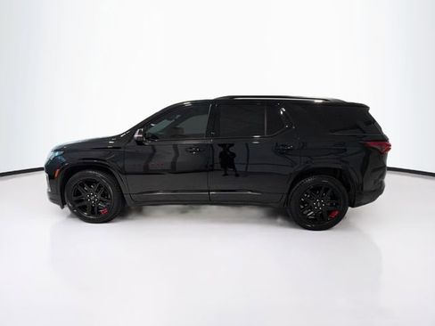 Used 2023 Chevrolet Traverse Premier w/ Redline Edition AWD/4WD image 4