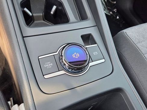 New 2026 Volkswagen Tiguan S FWD image 20