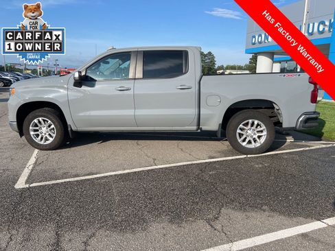 Used 2024 Chevrolet Silverado 1500 LT AWD/4WD image 2