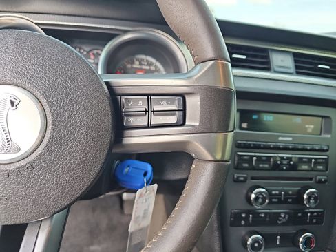 Used 2012 Ford Mustang Shelby GT500 image 16