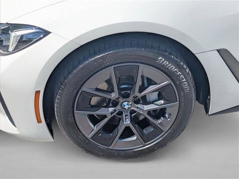 Used 2025 BMW i4 eDrive40 RWD image 24