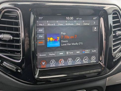 Used 2018 Jeep Compass Limited w/ Safe & Security Group FWD image 12