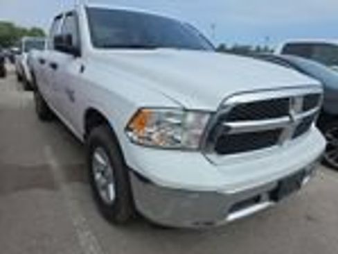Used 2024 RAM 1500 Tradesman w/ Chrome Plus Package AWD/4WD image 3