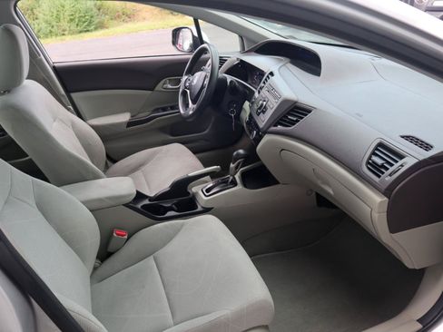 Used 2012 Honda Civic LX image 32
