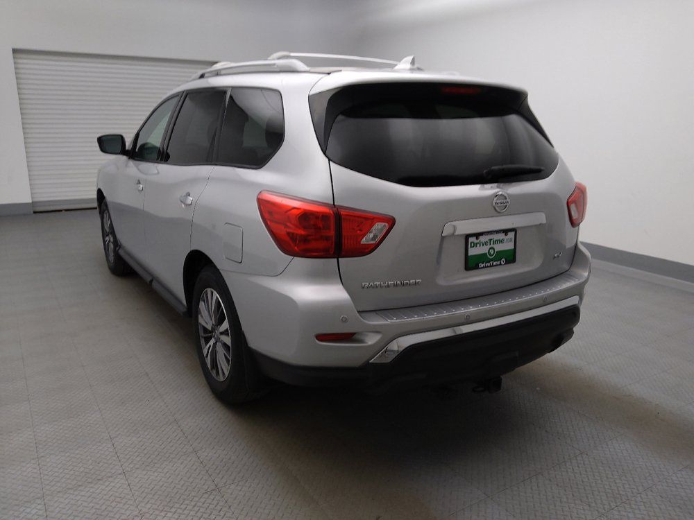 Used 2020 Nissan Pathfinder SV FWD image 5
