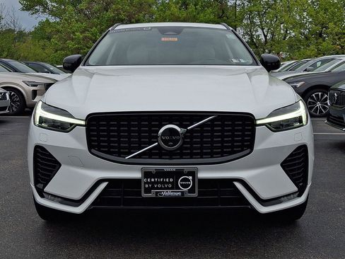 Certified 2023 Volvo XC60 B5 Plus w/ Climate Package AWD/4WD image 2