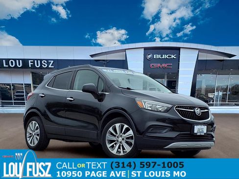 Used 2020 Buick Encore Preferred FWD image 1