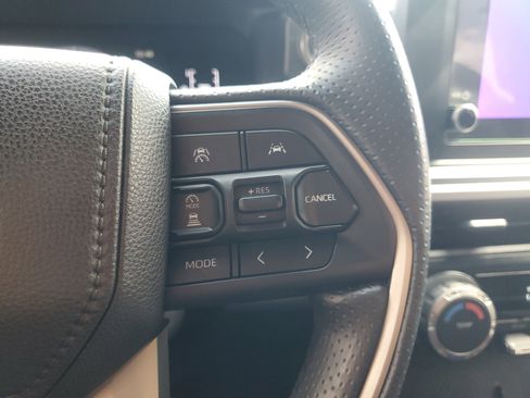 Certified 2025 Toyota 4Runner SR5 image 22