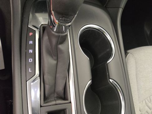 Used 2023 Chevrolet Equinox LT FWD image 26