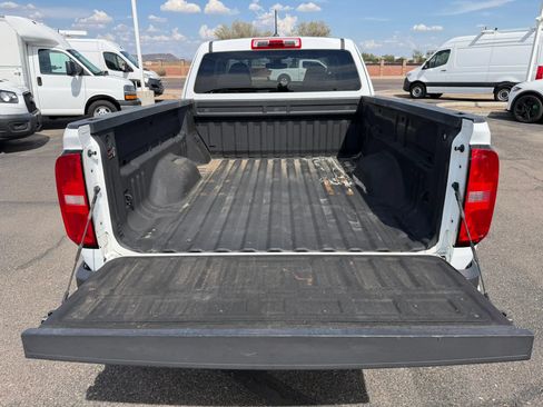Used 2020 Chevrolet Colorado W/T w/ WT Convenience Package RWD image 10
