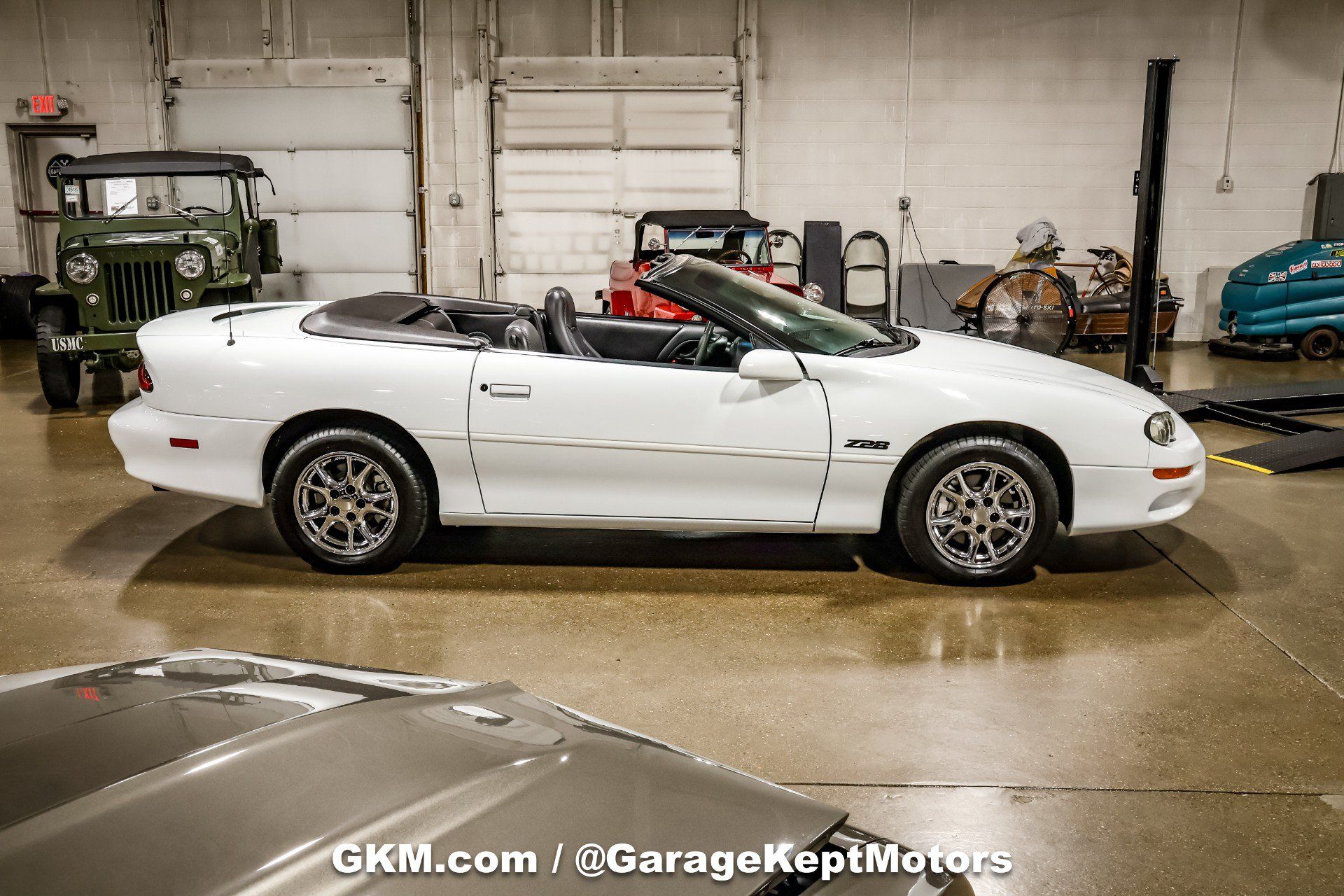 Used 2002 Chevrolet Camaro Z28 RWD image 25