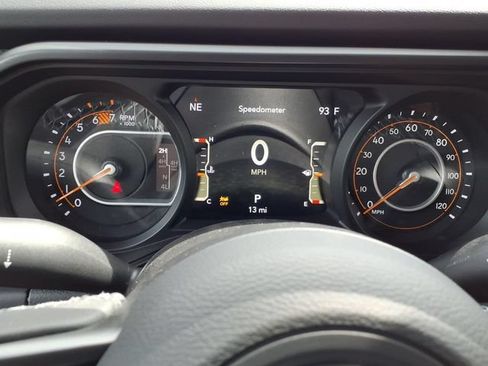 New 2026 Jeep Wrangler Unlimited Rubicon AWD/4WD image 24