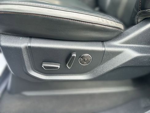 Used 2021 Ford F250 Platinum w/ FX4 Off-Road Package image 15