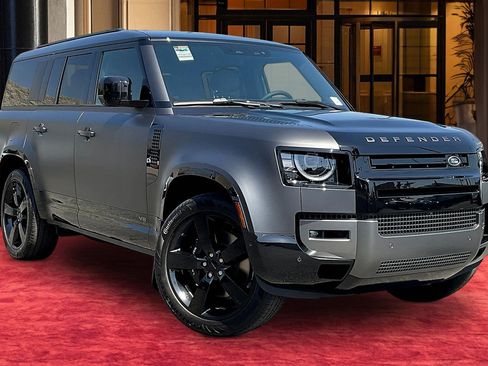 New 2026 Land Rover Defender 130 V8 AWD/4WD image 20
