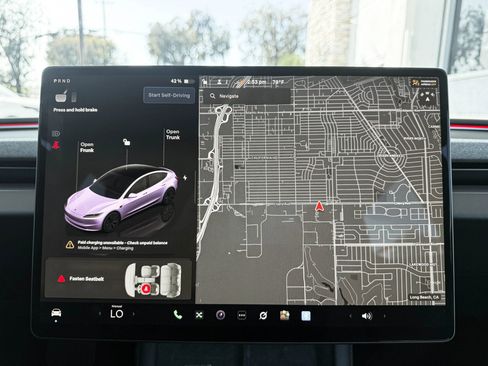 Used 2025 Tesla Model 3 Long Range image 17