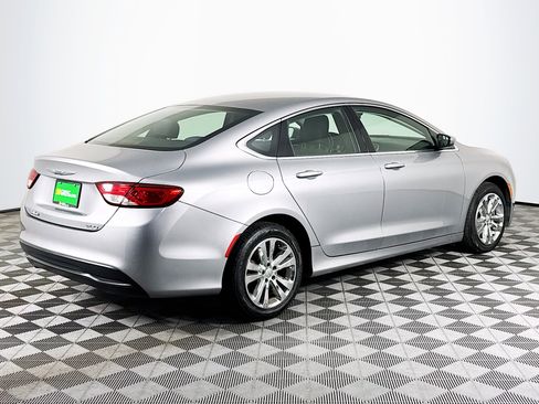 Used 2017 Chrysler 200 LX FWD image 10