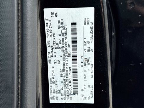 Used 2014 Ford Escape Titanium w/ Equipment Group 401A AWD/4WD image 37