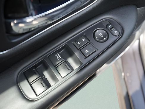Used 2017 Honda HR-V EX-L image 20