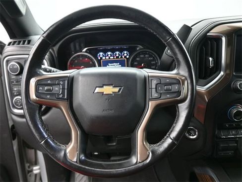 Used 2020 Chevrolet Silverado 2500 High Country w/ Technology Package image 28