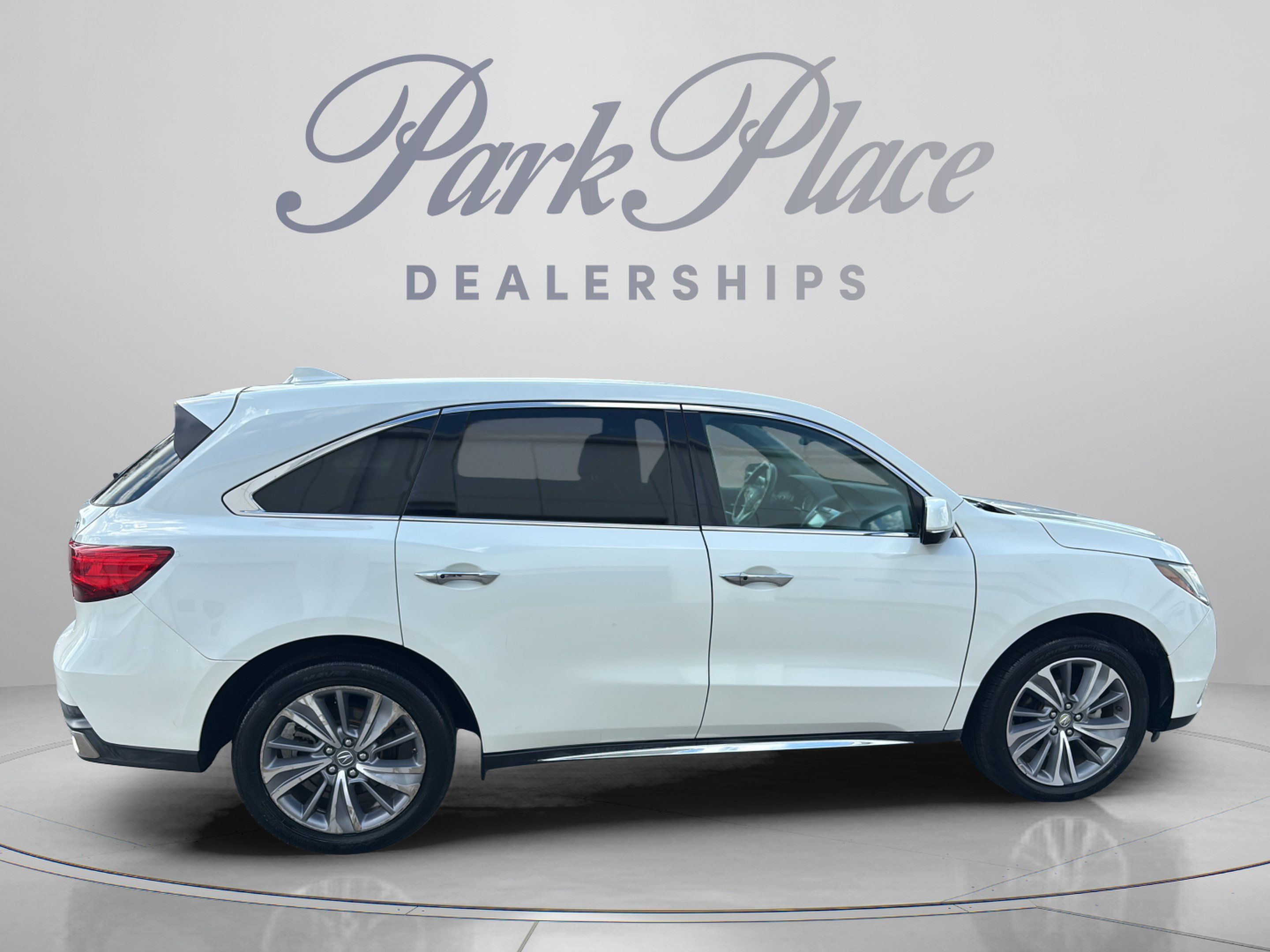 Used 2018 Acura MDX w/ Technology Package FWD image 7