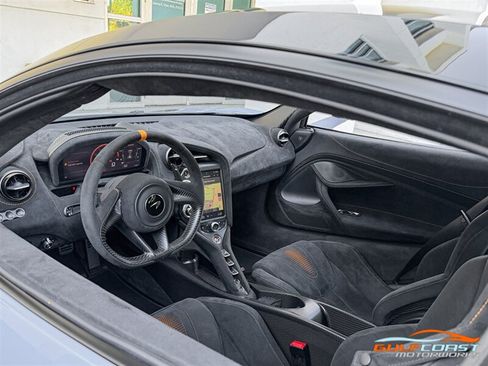 Used 2021 McLaren 765LT RWD image 2