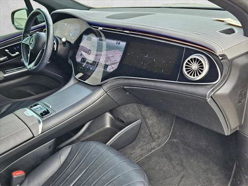 Used 2023 Mercedes-Benz EQS 450+ SUV image 18