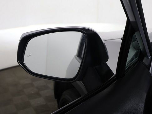 Used 2025 Toyota RAV4 XLE FWD image 29
