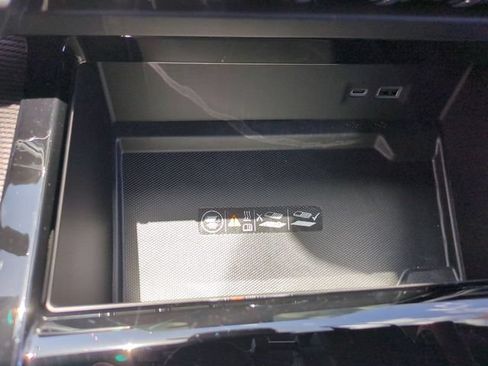 New 2026 GMC Yukon Elevation AWD/4WD image 35