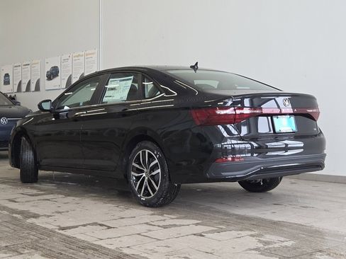 New 2026 Volkswagen Jetta SE image 5