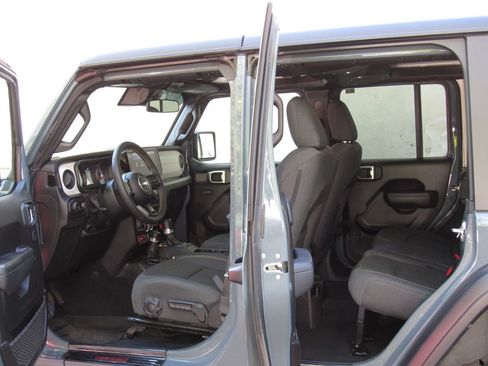 Used 2024 Jeep Wrangler Unlimited Sport AWD/4WD image 14