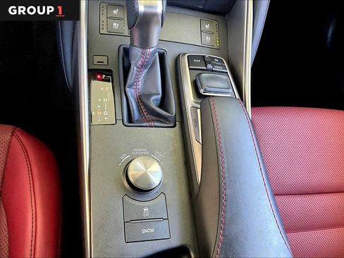 Used 2020 Lexus IS 350 F Sport w/ F Sport Package RWD image 35